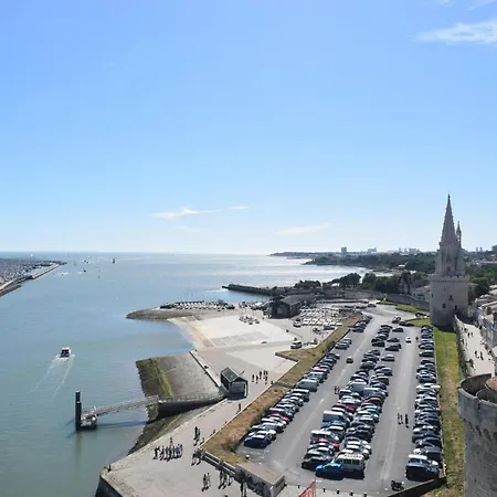 In Saint-georges-de-didon *