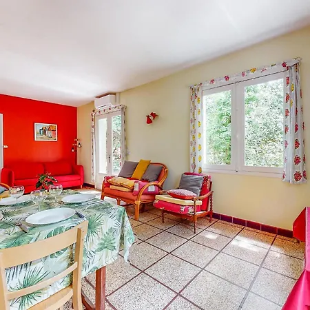 In Saint-georges-de-didon With Kitchen *